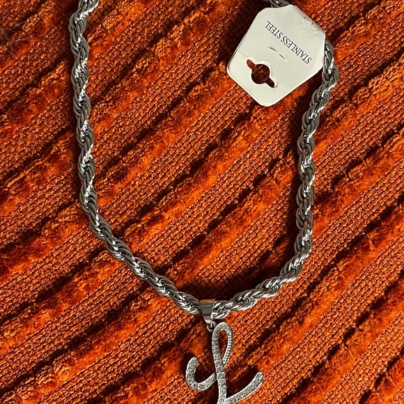 FASHION JEWELRY WOMEN THICK STAINLESS STEEL CHAIN  LETTER L AS A MEDAL ZIRCONIA - Picture 8 of 12